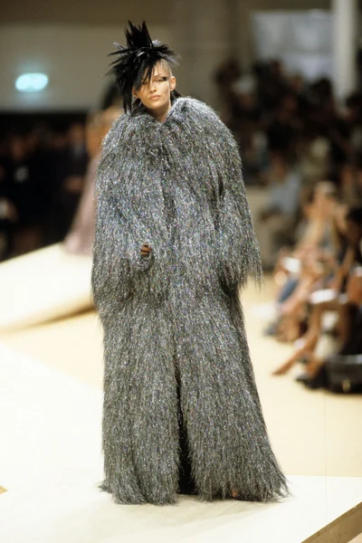 Look 64